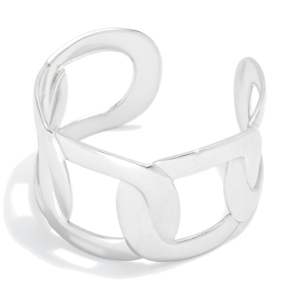 Linked Squared Metal Cuff Bracelet 

- Approximately 2.5" D 