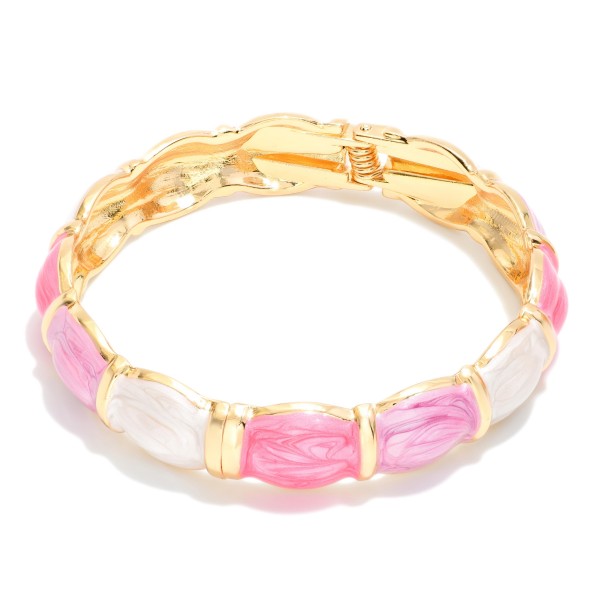 Marbled Enamel Bangle Hinged Bracelet 

- Approximately 2.5" D