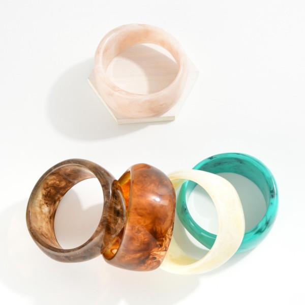 Marbled Acetate Bangle Bracelet 

- Approximately 2.5" D