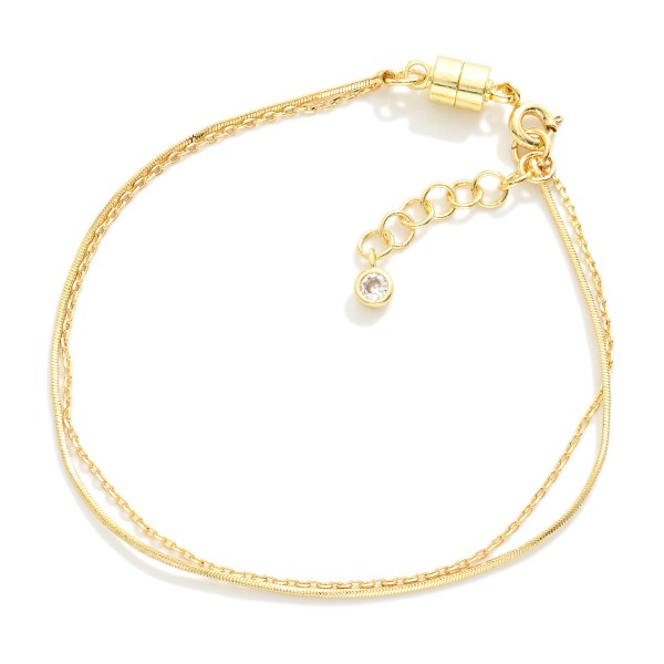 Magnetic Layered Chain Link Bracelet 

- Gold Dipped
- Approximately 2.5" D
- Extender 1" L