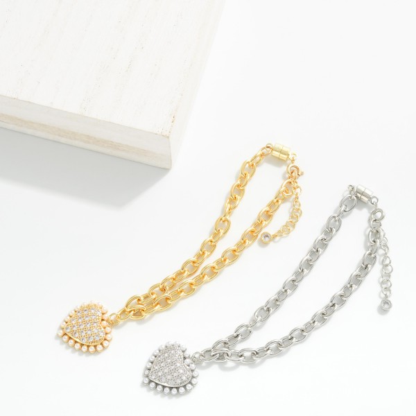 Magnetic Chain Link Bracelet Featuring Cubic Zirconia & Pearl Heart Charm 

- Gold Dipped
- Approximately 2.5" D
- Extender 1" L