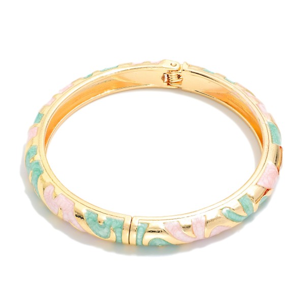 Marbled Enamel Bangle Hinged Bracelet 

- Approximately 2.5" D 