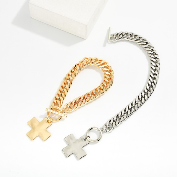 Chunky Chain Link Bracelet Featuring Metal Tone Hammered Pluss Cross Charm & Toggle Clasp 

- Approximately 3" D