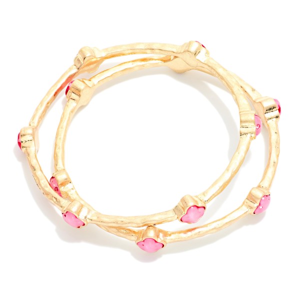 Set Of Two Hammered Metal Tone Bangle Bracelet Featuring Glitter Resin Clover 

- Approximately 2.75