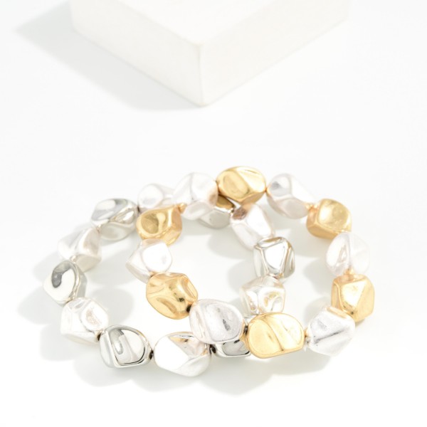 Metal Tone Nugget Bead Beaded Stretch Bracelet 

- Approximately 2.5" D