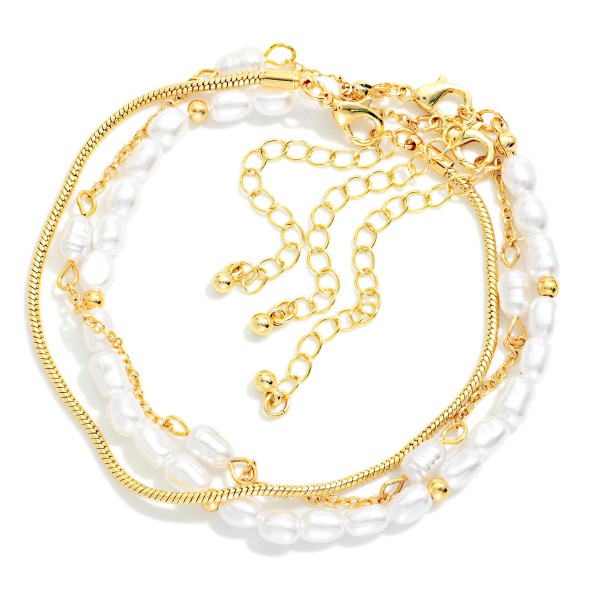 Set OF There Chain Link & Pearl Beaded Bracelets 

- Approximately 2.5" L
- Extender 1" L