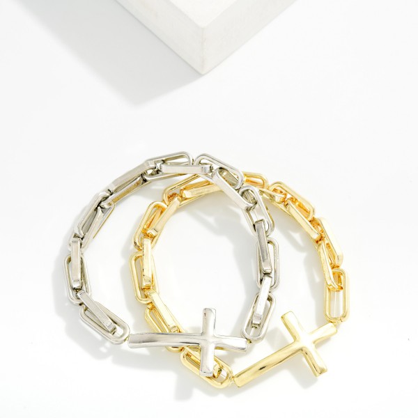 Chain Link Stretch Bracelet Featuring Metal Tone East West Cross 

- Approximately 2.5" D