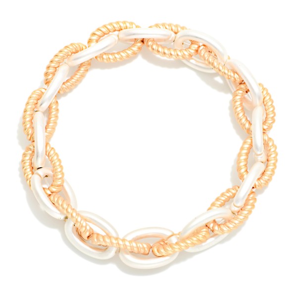 Metal Tone Chain Link Stretch Bracelet Featuring Twisted Links 

- Approximately 2.5" D