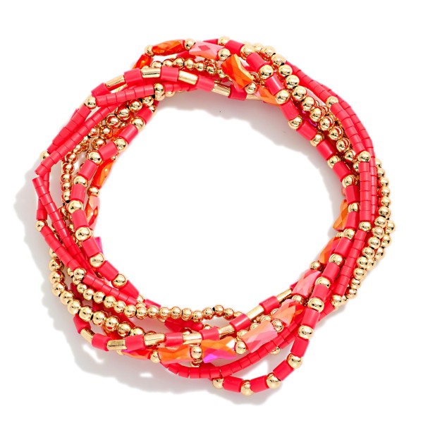 Set Of 7 Petite Bead Beaded Stretch Bracelets Featuring Metal Tones, Heishi Beads, & Cylinder Beads 

- Approximately 2.5" D