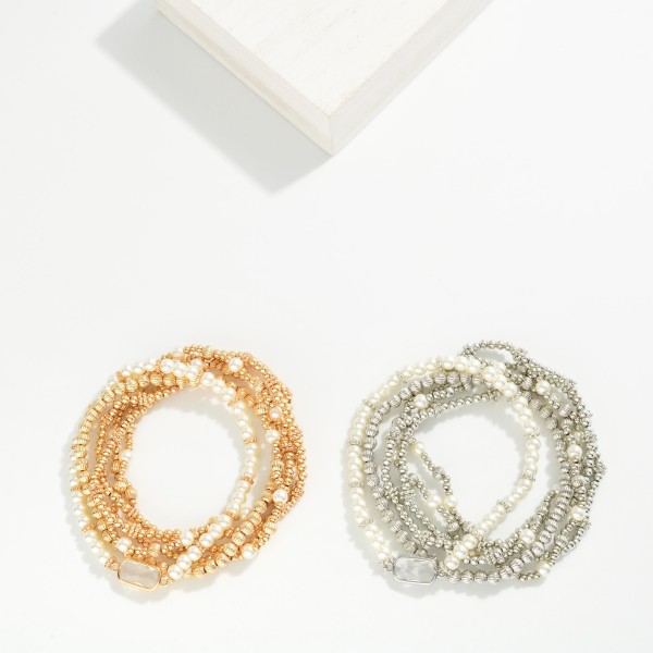 Set Of 6 Textured Metal & Pearl Bead Beaded Stretch Bracelets Featuring Glass Crystal Detail 

- Approximately 2.5" D