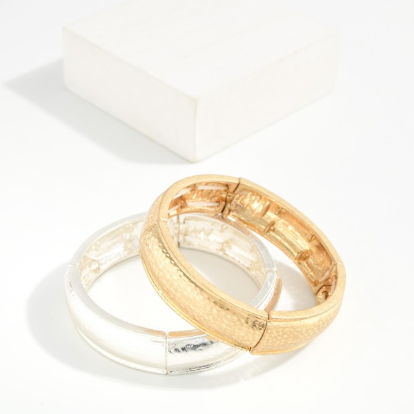 Hammered Metal Bangle Stretch Bracelet 

- Approximately 2.25" D