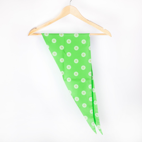 Daisy triangle scarf. 100% polyester. 46" in length. 