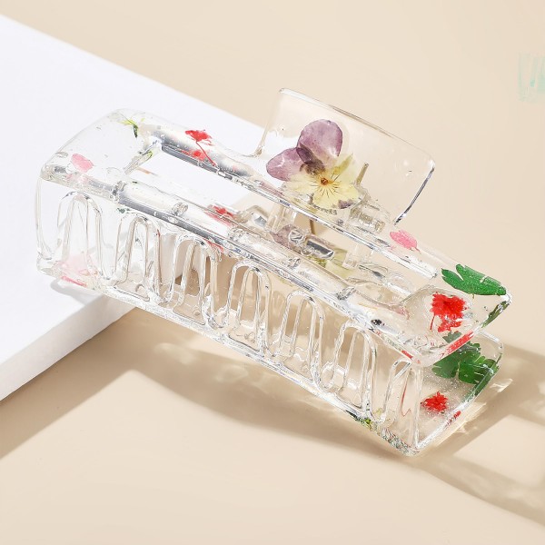 Resin Hair Claw With Pressed Flowers

- Approximately 4" Long
