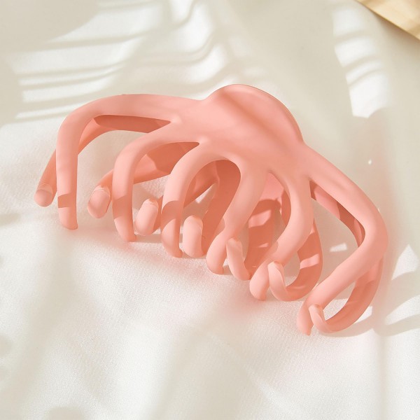 Large Wavy Solid Color Matte Hair Claw.

- Approximately 4.5" L