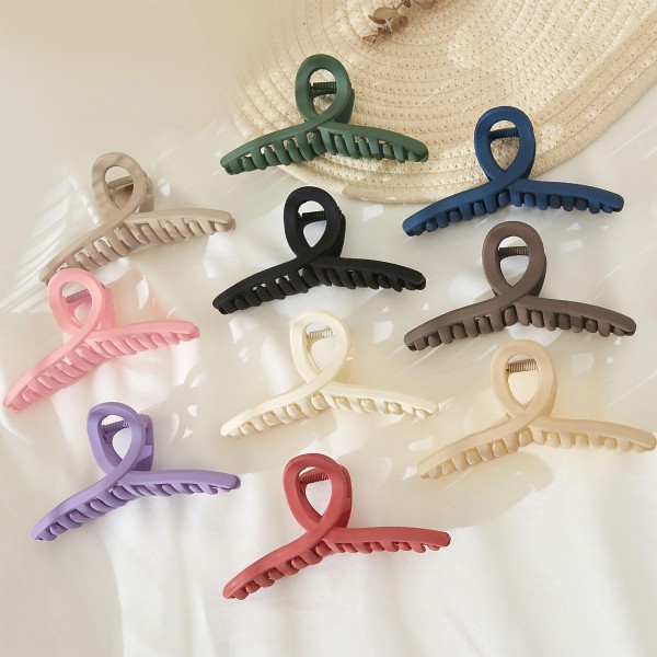 Criss Cross Solid Color Matte Hair Claw.

- Approximately 5" L