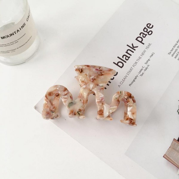 Wholesale wavy Acetate Hair Claw W