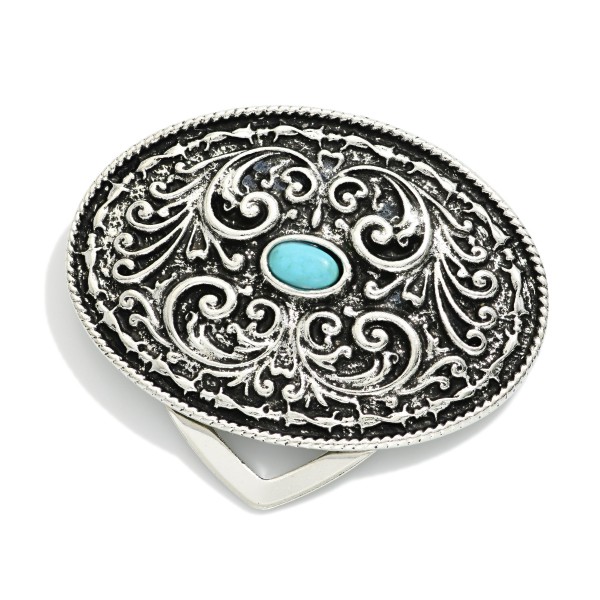 Oval Metal Tone Filigree Western Scarf Clip 

- Approximately 1.5" D 