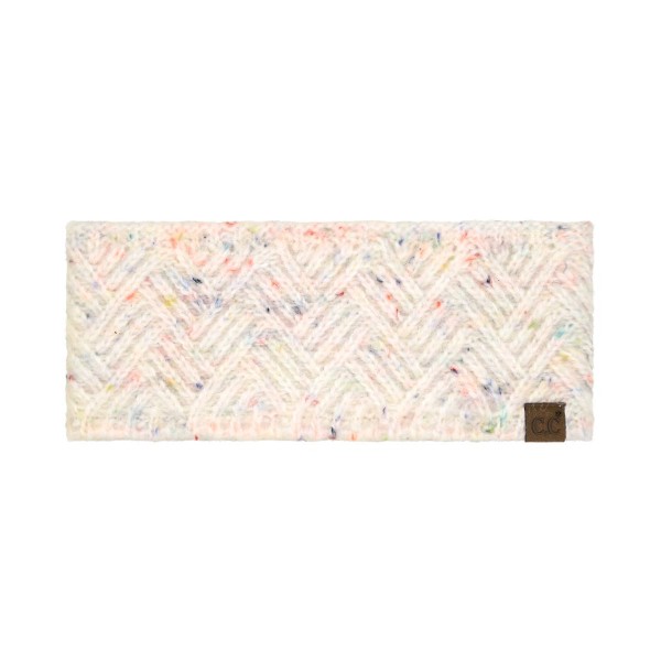 C.C HWE0143
Criss Cross Headwrap 
- 66% Recycled Polyester / 24% Acrylic / 5% Wool / 5% Nylon
- One Size