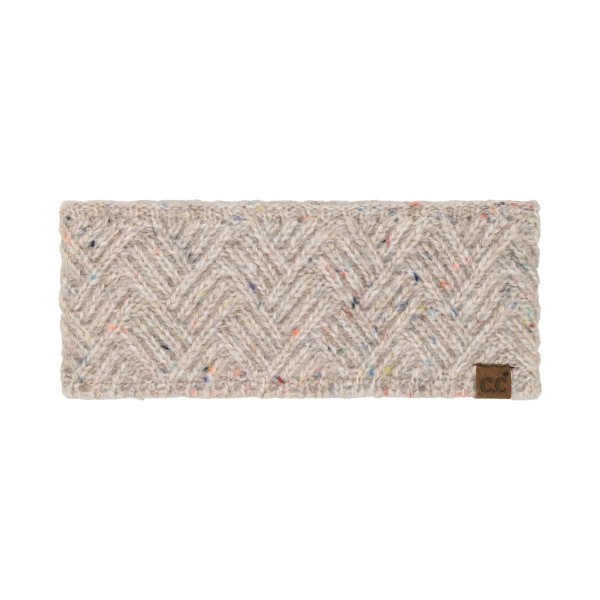 C.C HWE0143
Criss Cross Headwrap 
- 66% Recycled Polyester / 24% Acrylic / 5% Wool / 5% Nylon
- One Size