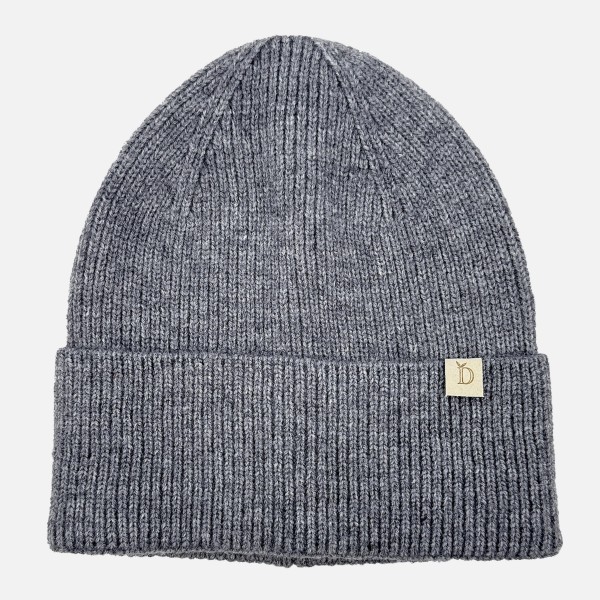 Do Everything In Love Cable Knit Cuff Beanie 

- One Size Fits Most 
- 100% Acrylic 