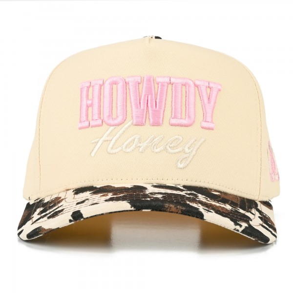 C.C TCM0176
"HOWDY HONEY" And Horseshoe Embroidered Three Tone Baseball Cap 

- One Size Fits Most 
- Snap Back Closure 
- 100% Cotton 