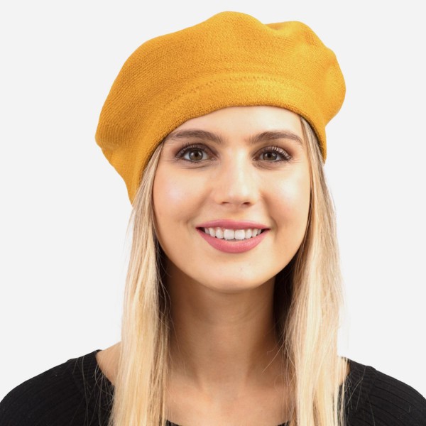 Solid Color Knit Beret Hat.

- One Size Fits Most
- 20" Head Circumference
- 100% Acrylic