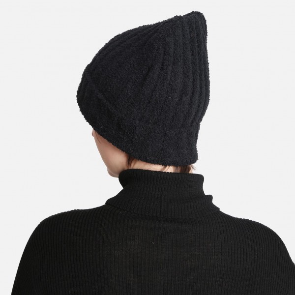 Solid Print Comfy Luxe Beanie 

- One Size Fits Most 
- 100% Polyester 