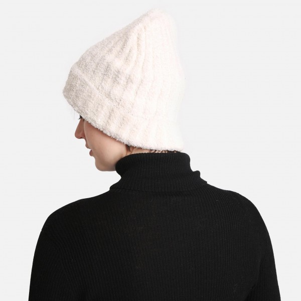 Solid Print Comfy Luxe Beanie 

- One Size Fits Most 
- 100% Polyester 