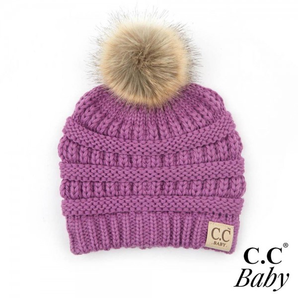 C.C BABY-43POM
Knit beanie featuring faux fur pom pom.

-100% Acrylic
-One size fits most: baby
