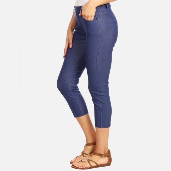 Women's Classic Skinny Capri Jeggings.

• Capri jeggings featuring a light sheen and jean-style 
• Lightweight, breathable cotton-blend material 
• Belt loops with 5 functional pockets
• Super Stretchy
• Pull up Style

- Pack Breakdown: 6pcs/pack
- Sizes: 2-S / 2-M / 2-L
- Inseam approximately 25" L
- 68% Cotton / 27% Polyester / 5% Spandex