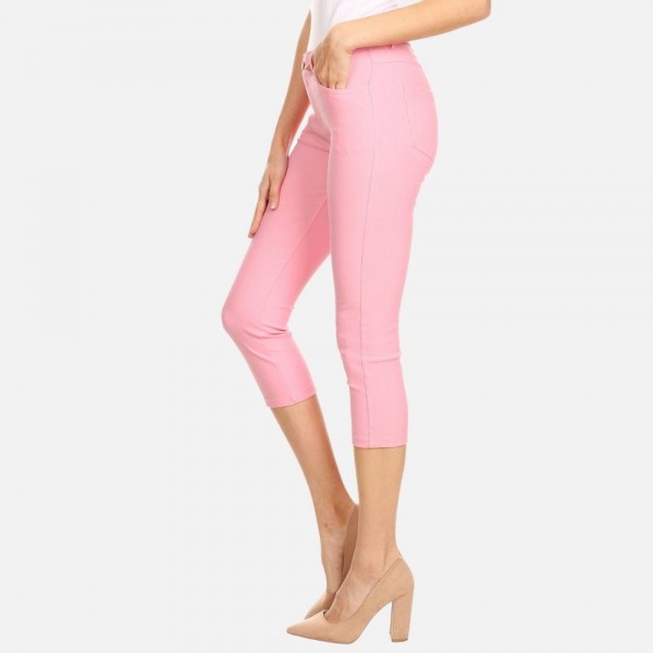 Women's Classic Skinny Capri Jeggings.

• Capri jeggings featuring a light sheen and jean-style 
• Lightweight, breathable cotton-blend material 
• Belt loops with 5 functional pockets
• Super Stretchy
• Pull up Style

- Pack Breakdown: 6pcs/pack
- Sizes: 2-S / 2-M / 2-L
- Inseam approximately 25" L
- 68% Cotton / 27% Polyester / 5% Spandex