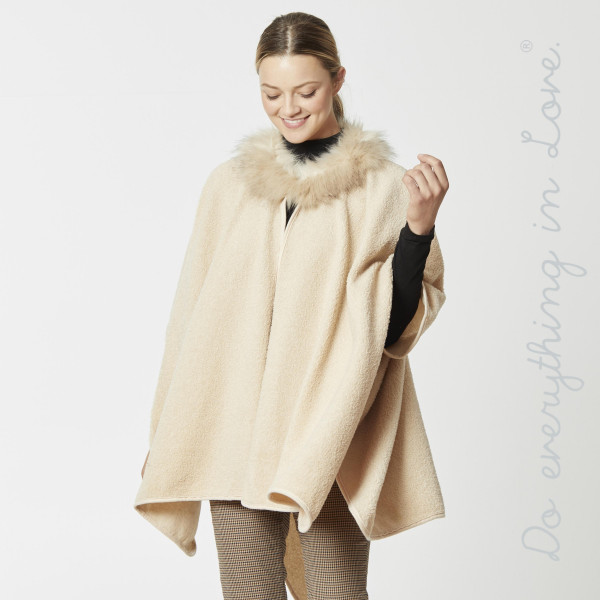 Wholesale do everything Love brand winter kimono faux fur neck trim hook eye clo