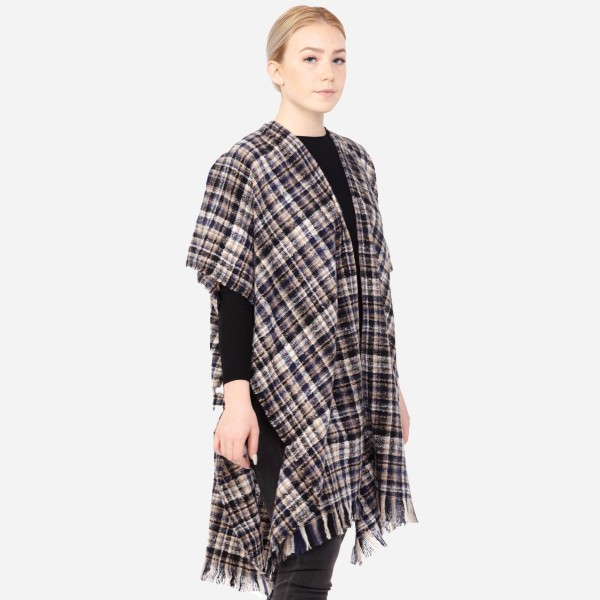 Women's Soft Small Plaid Print Kimono with Frayed Trim.

- One size fits most 0-14
- Approximately 37" L
- 100% Acrylic