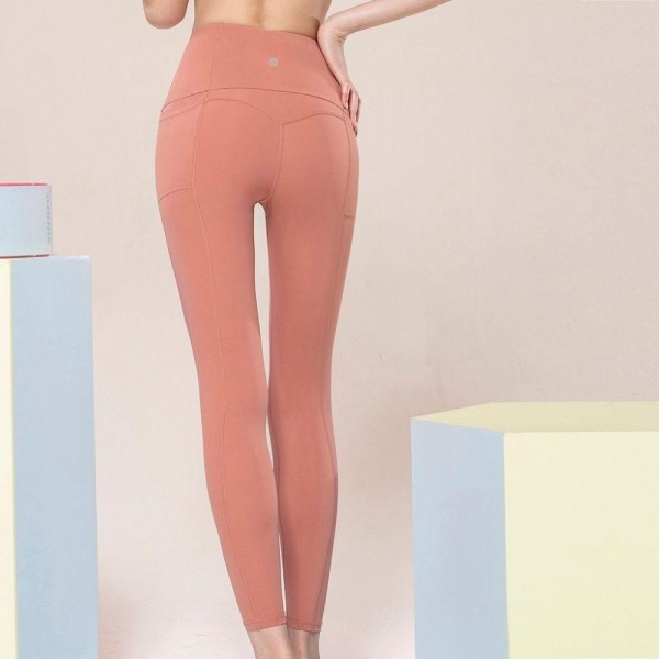 Women's Active High Rise Athletic Leggings Featuring Side Pockets. (6 pack)
- 5" High Rise Waistband
- Two Side Pockets
- Designed for Training 
- Sweat-Wicking
- 4-way Stretch
- Breathable
- Smooth, Cool Feel 
- Inseam 24" Long
- 6 Pair Per Pack
- Sizes: 2:S 2:M 2:L
- 75% Nylon / 25% Spandex