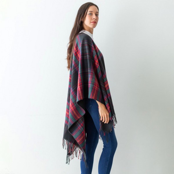 Women's Plaid Fleece Ruana Wrap Featuring Tassel Edges.

- One Size Fits Most ( Sizes 0-14)
- Approximately 32" in Length
- 100% Polyester