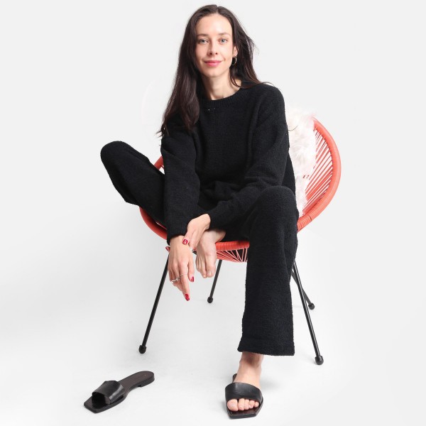 Comfy Luxe Women's Long Sleeve Lounge Top

- Size: L/XL (Sizes 10-14)
- Approximately 25" in Length
- Soft and comfortable fabric with stretch
- Comfortable, relaxed fit
- 100% Polyester