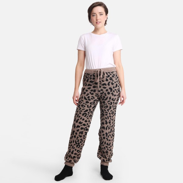 Women's Drawstring Lounge Pants

• Size: L/XL (Sizes 10-14)
• Approximately 42" in Length
• 30" Inseam
• 100% Polyester
• Drawstring high-rise waistband
• Soft and comfortable fabric with stretch
• Comfortable for lounging at home