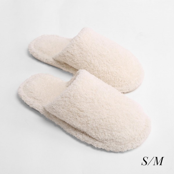 Comfy Luxe Slide On Slippers

- US Women's Size: 6-8
- 100% Polyester
- Rubber Sole