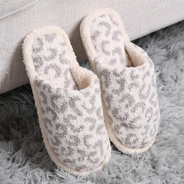 ComfyLuxe Leopard Print Slide On Slippers

- US Women's Size: S/M (6-8) M/L (8-10)
- 100% Polyester
- Rubber Sole