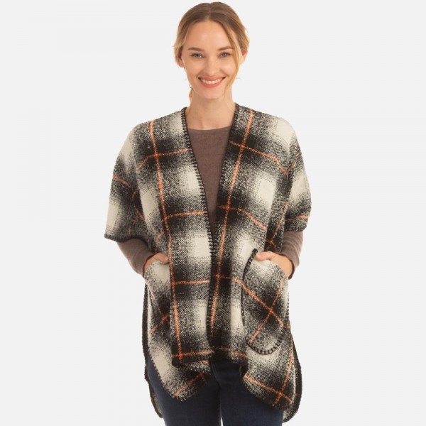 Plaid knit kimono with pockets

-One size fits most
-100% Acrylic
