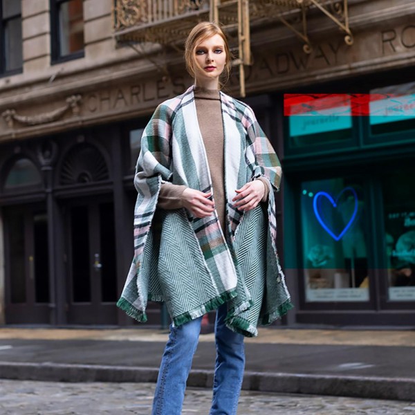 Do Everything In Love Reversible Plaid Kimono with Frayed Hem 

- One Size Fits Most 0-14
- 100% Polyester