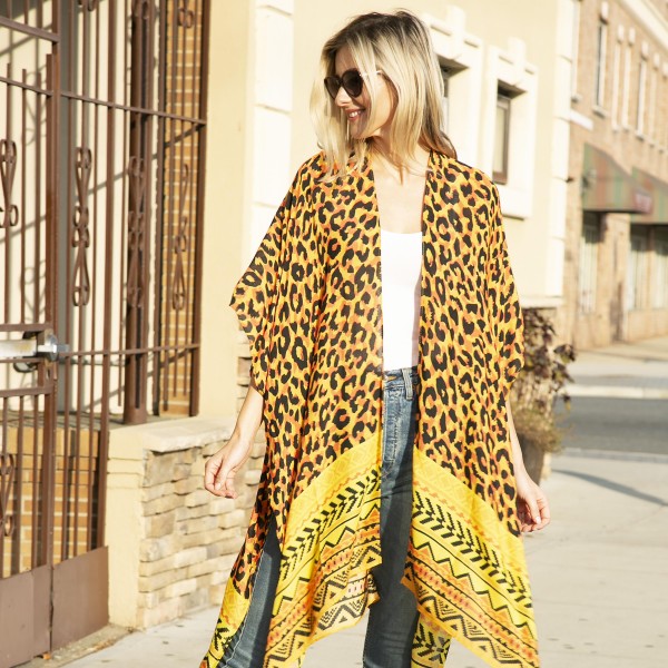 Wholesale lightweight Aztec Animal Print Kimono One Fits Most Polyester