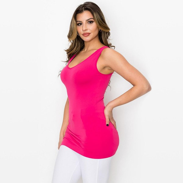 Women's Seamless Reversible V-Neck Tank Top
- Wide Shoulder Straps
- V-Neckline
- Back Scoop Neck
- Fitted Silhouette
- Seamless Design
- Soft & Stretchy 
- Longline Hem
- One Size Fits Most (0-14)
- 92% Nylon, 8% Spandex