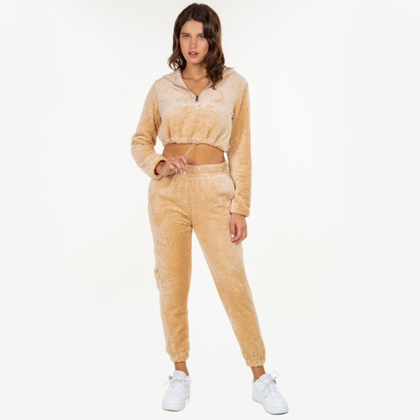 Soft Faux Fur Fleece Half Zip Cropped Hoodie Jogger Set.

- Pull to Tighten Hoodie With Stopper
- Pockets on Joggers
- Elastic Waist Band and Leg
- 92% Polyester / 8% Spandex