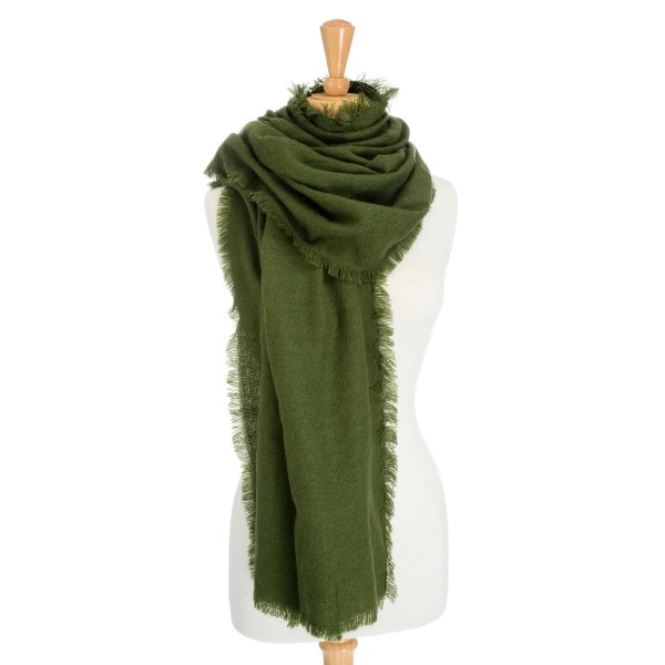 Wholesale olive green heavyweight blanket scarf frayed edges acrylic