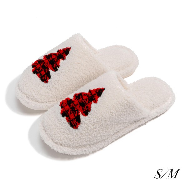 Plush Plaid Christmas Slide On Slippers

- US Women's Size: S/M (6-8) M/L (8-10)
- 100% Polyester
- Rubber Sole