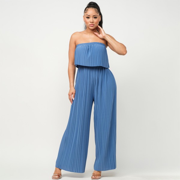 Pleated Strapless Wide-Leg Jumpsuit 

- Lightweight Pleated Fabric
- Elastic Top Band 
- Chest Sinch Band 
- 92% Polyester / 8% Spandex 