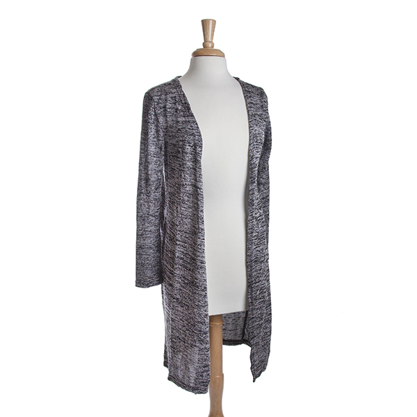 Black heather knit long cardigan. 53 Viscose 45 Polyester and 2 Spandex. One size fits most. 732087 Wholesale Fashion Jewelry