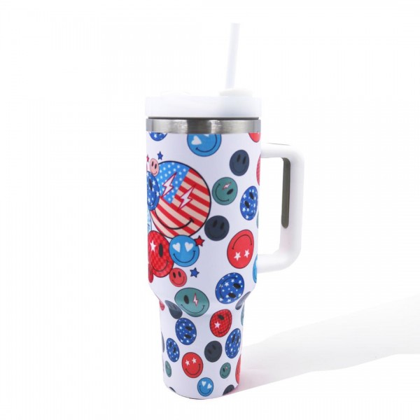 Americana Happy Face Printed 40oz Double Wall Stainless Steel Vacuum Tumbler With Handle

- Screw On Matching Lid With Contrast Grip Featuring 3 Positions (Straw, Wide Mouth & Full Cover)
- Sturdy Handle (3.5" W Handle Opening)
- Straw Included (12" L) *
- Approximately 9.5" L X 3.5" D
- Cup Holder Friendly Design

* Straw Color May Vary