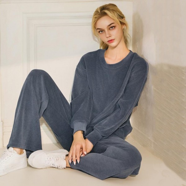 Wholesale women s Relaxed Ribbed Corduroy Long Sleeve Top Pack Relaxed Fit Cordu